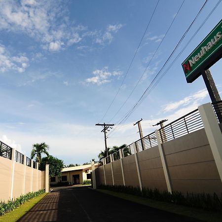 Neuhaus Inn Legazpi Exterior foto